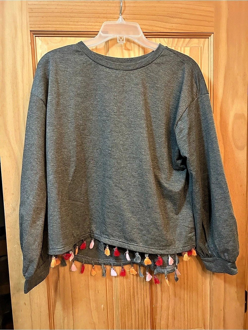 SHEIN Tassel Trim Sweatshirt Gray Sweatshirt Size Small